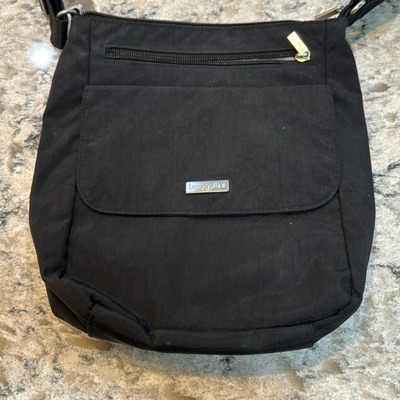 Black Crossbody Bag - Picture 3 of 13
